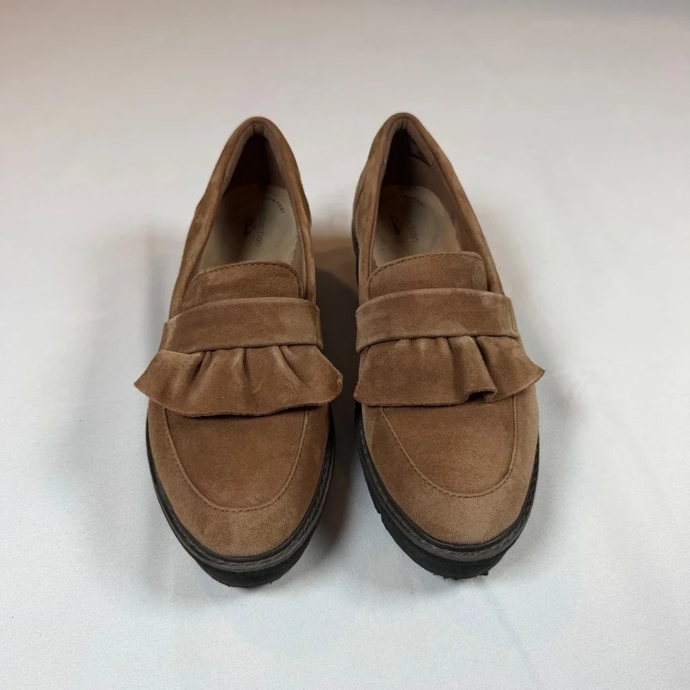 Clarks Airabell Slip On Tan Brown Suede Ruffle Wedge Loafers Comfort Shoes Sz‎ 9